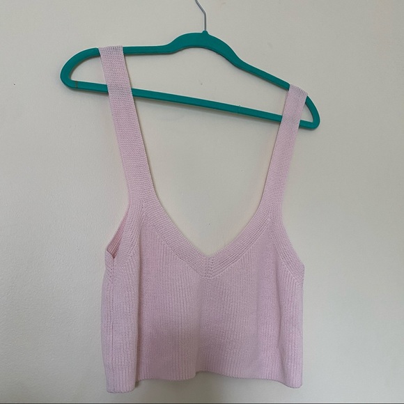 ARITZIA Top | Adorable Knit Crop Large - Picture 5 of 5